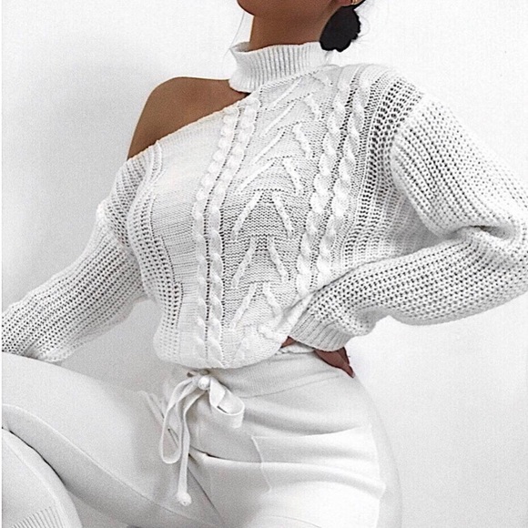 🔴Bare Shoulder Cable Knit Sweater - Picture 3 of 8